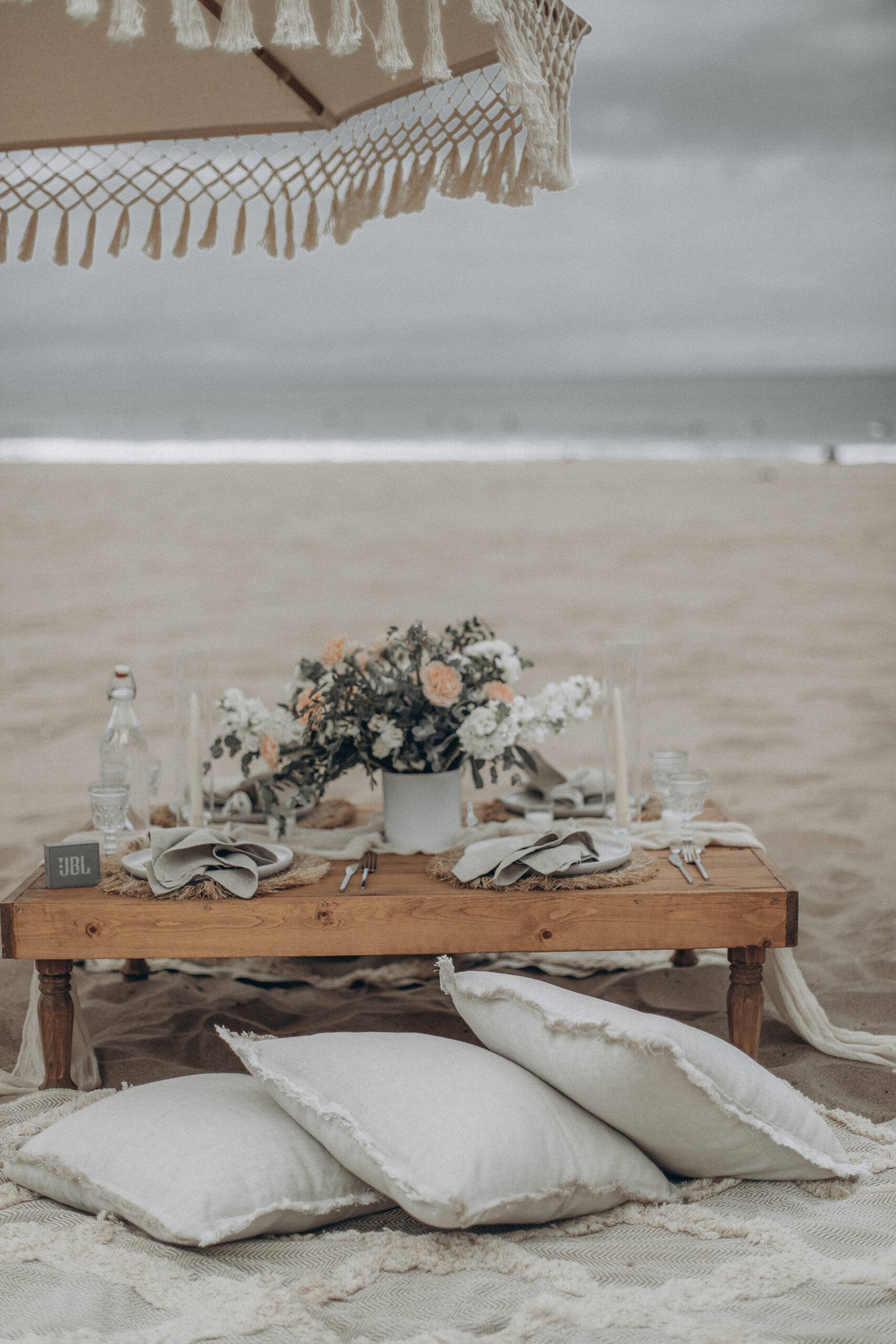 Where To Have A Beach Picnic In Los Angeles – Miss Enocha